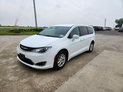 2020 Chrysler Pacifica Touring
